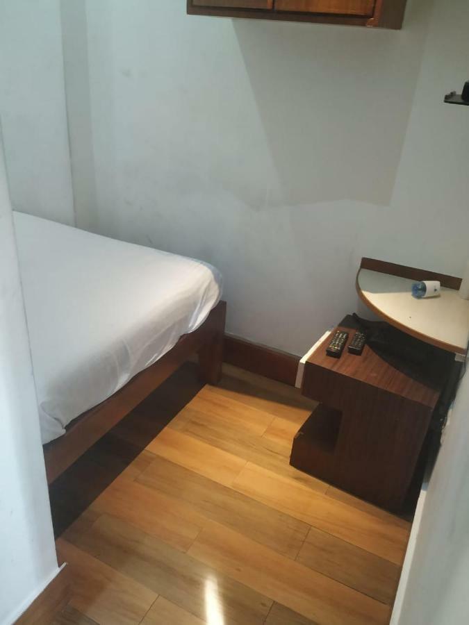 Hotel Shaurya Inn Шиллонг Экстерьер фото